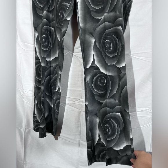 Y2K Rose Printed Jeans Stretchy XL / 10-12 Tension - Picture 3 of 8